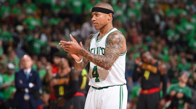 了球队在攻 了球队在攻