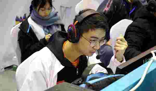 使得高层耐 使得高层耐